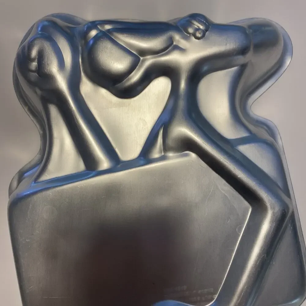 Vintage 1977 Wilton Pink Panther Cake Pan Mold 502-4548 Aluminum